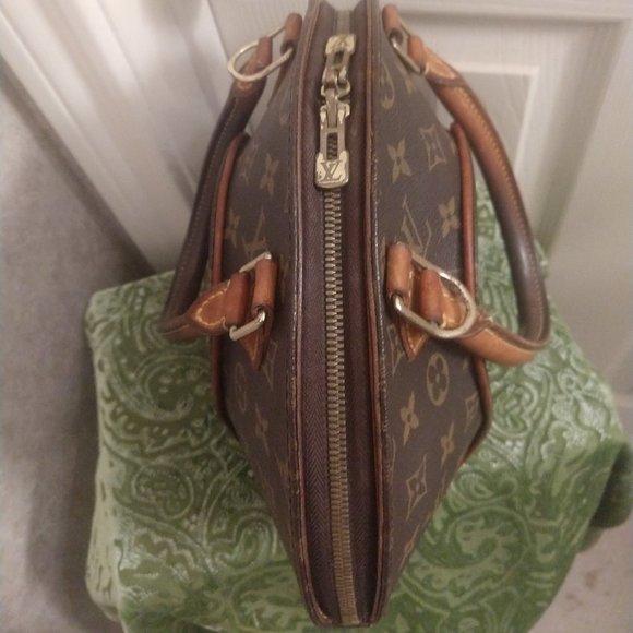 Louis Vuitton Ellipse PM Monogram - Picture 8 of 14